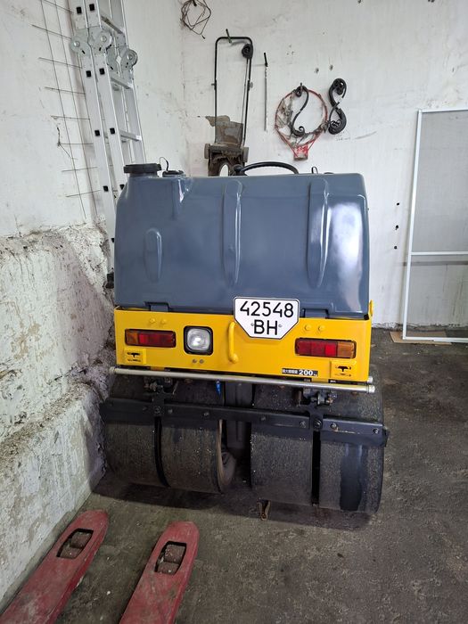 Японский каток Sakai — Идеальное состояние, готов к работе!