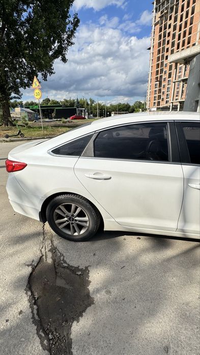 Hyundai sonata 2016