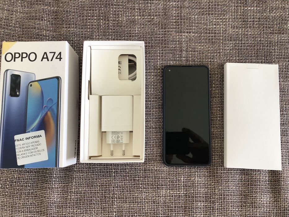 Oppo novo, nunca usado