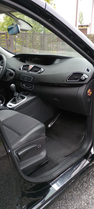Renault Grand Scenic 7-osobowy, silnik Nissan, stan bdb