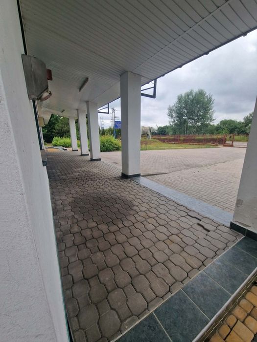 Tarnobrzeg hala sklepowa oraz magazynowa z parkingiem do wynajęcia - Widok 3