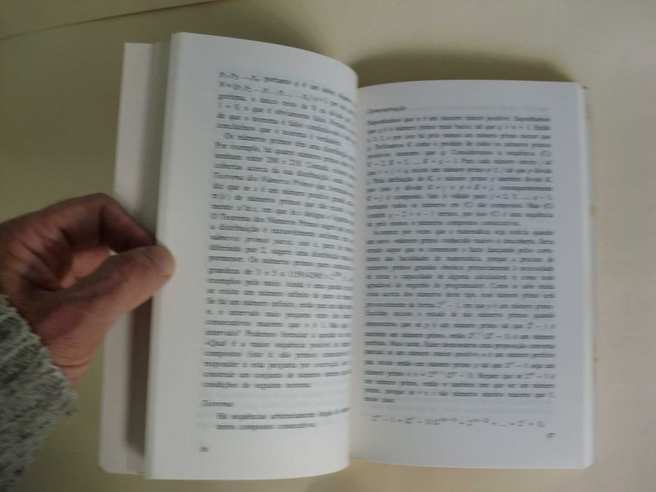 Convite à Matemática
de John Bowers