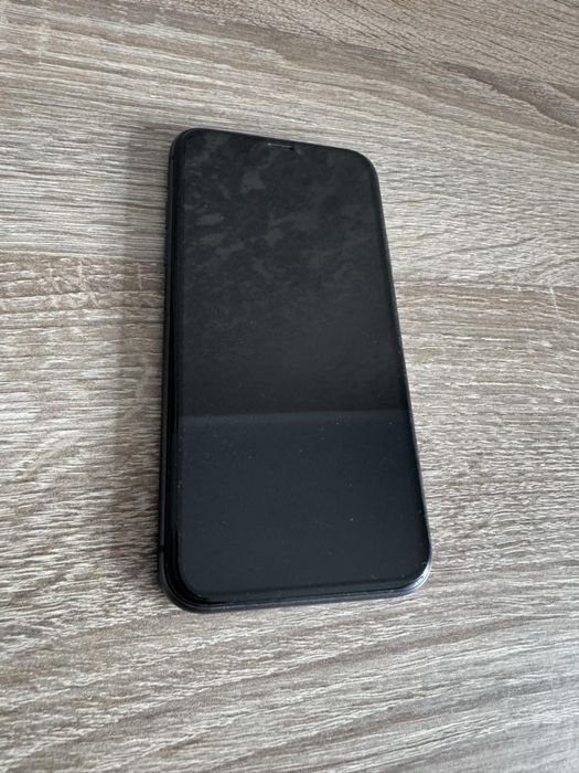 Продам Apple iPhone 11