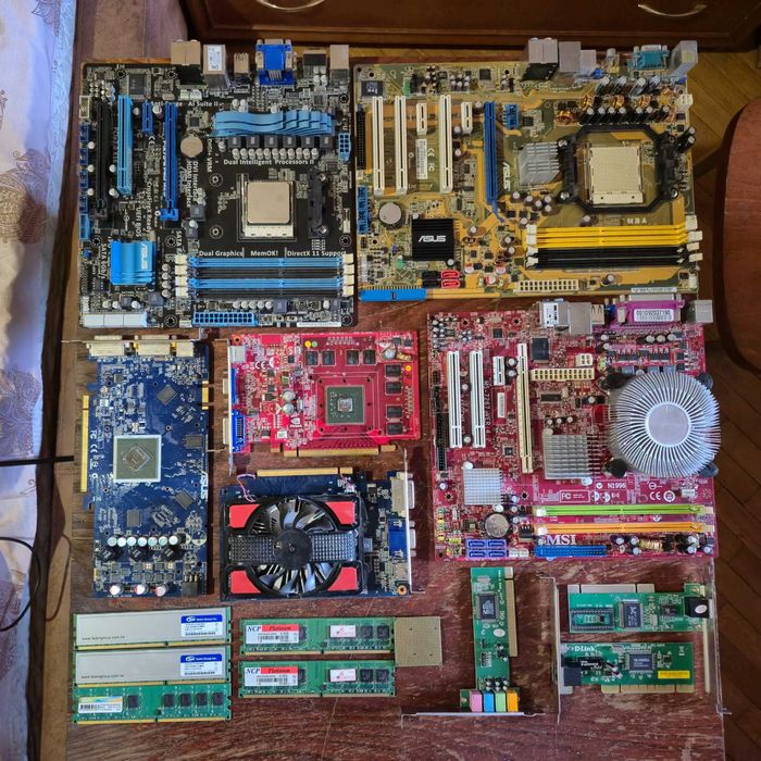 Комплектующие для ПК: видеокарта, материнская плата, модуль оперативной памяти, звуковая-сетевая карта