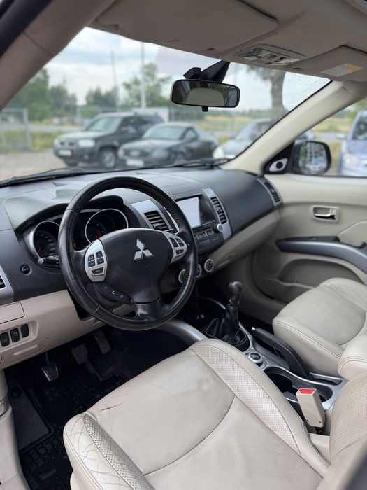 Mitsubishi Outlander II 2.0 Diesel. 140KM. 2008 Rok. Salon PL. 7-osobowy. Bardzo dobry stan. Raty !