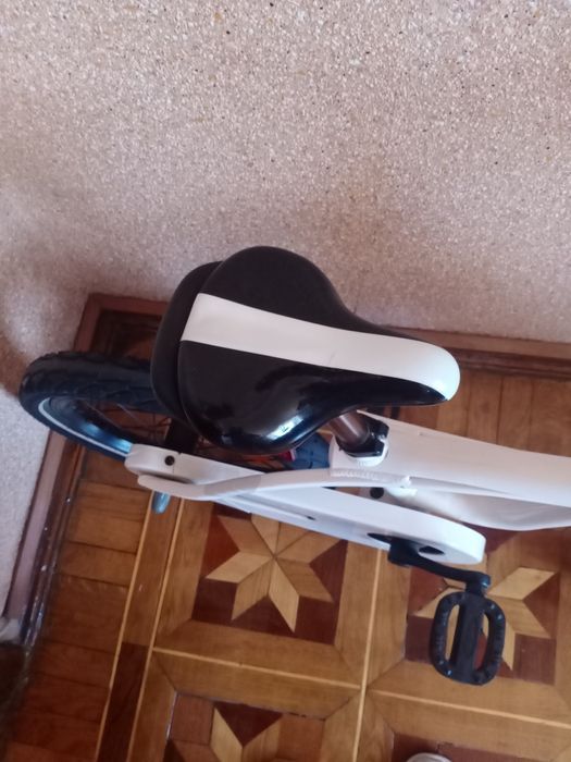 Велосипед Мерседес детский.