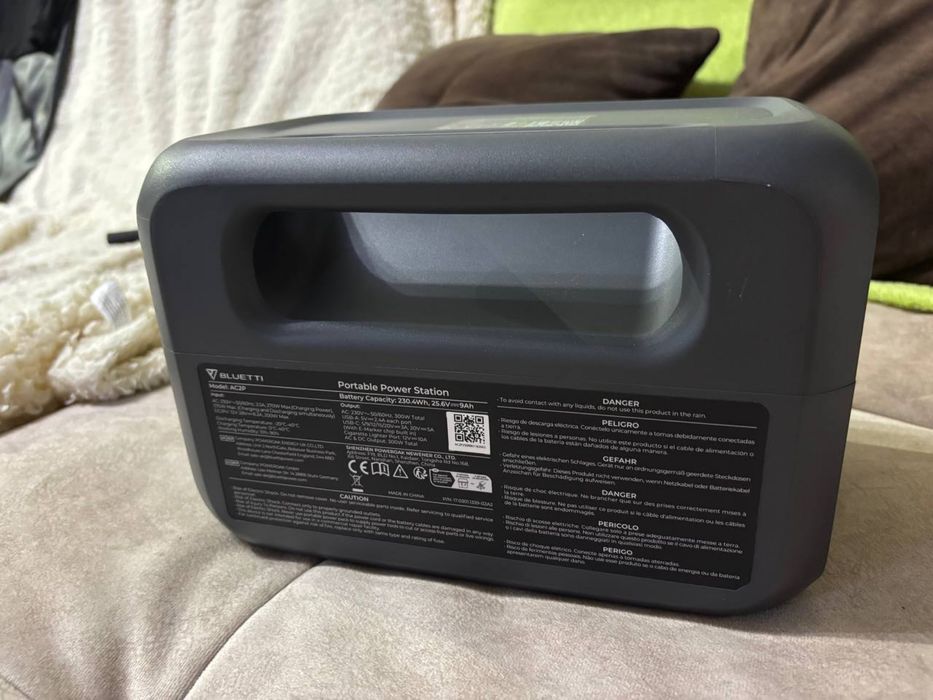 Зарядна станція Bluetti AC2P