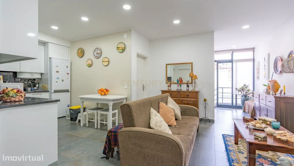 Apartamento Novo em Coruche - Localização Central e Tranquila