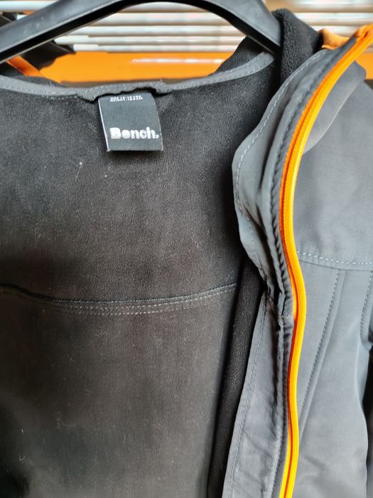 Kurtka bardzo dobry firmy bench rozmiar M unisex