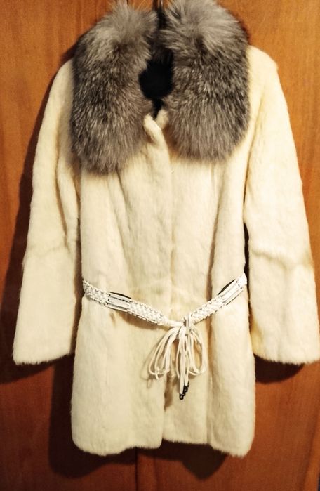 Шуба дуже гарна натуральне хутро