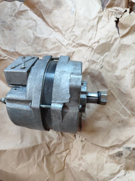 Генератор газ 24, уаз