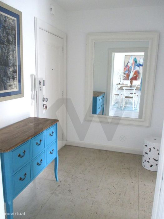 Apartamento T2 com Garagem e arrecadação | Alto das Flores