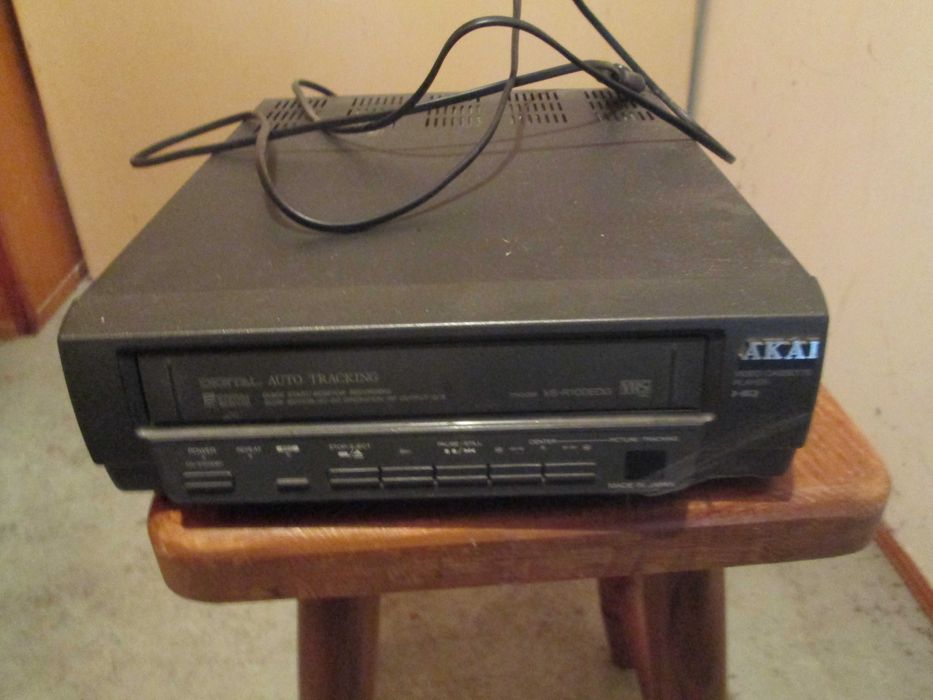 Sprzedam odtwarzacz kaset video VHS, firmy AKAI