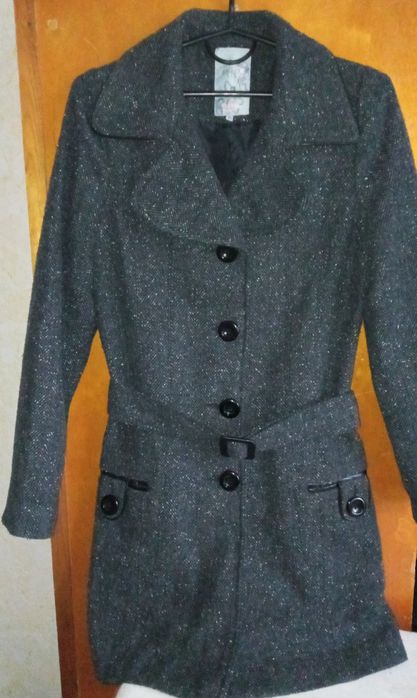 Пальто S на дівчинку