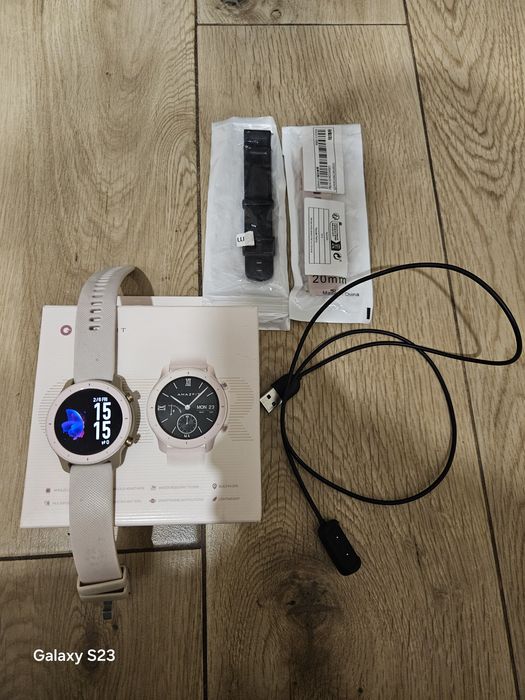 Smartwatch Amazfit GTR A1910.
