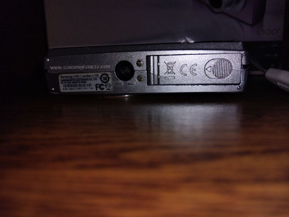 Samsung L100 Silver цифровий фотоапарат