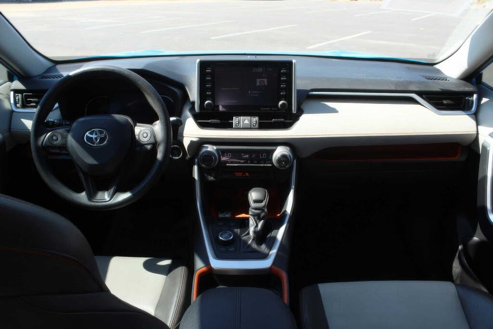 Toyota RAV4 Adventure      2019