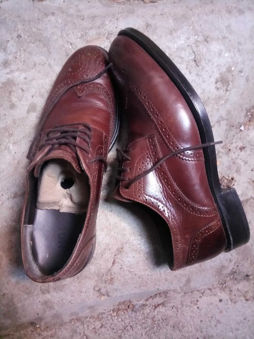 Rockport. Adidas. Calçado desportivo e outros irrepreensíveis!