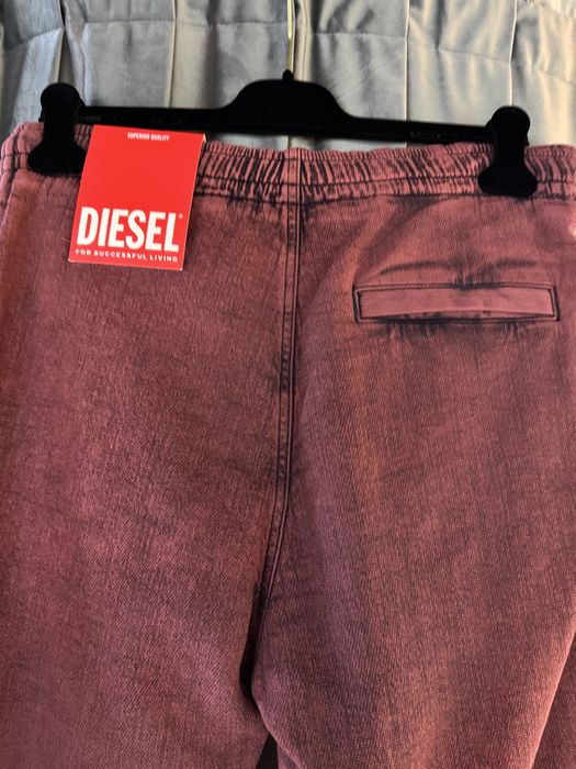 Чоловічі джогери Diesel