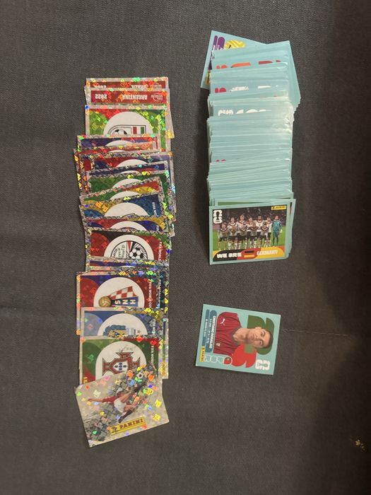 Cromo do Ronaldo, e outros 200 cromos