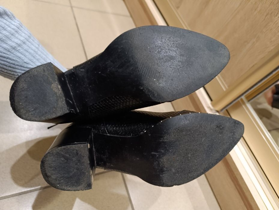 Ботінки  Полуботінки .