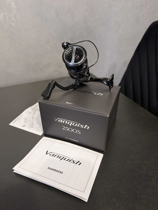 Котушка Shimano 23 Vanquish 2500s