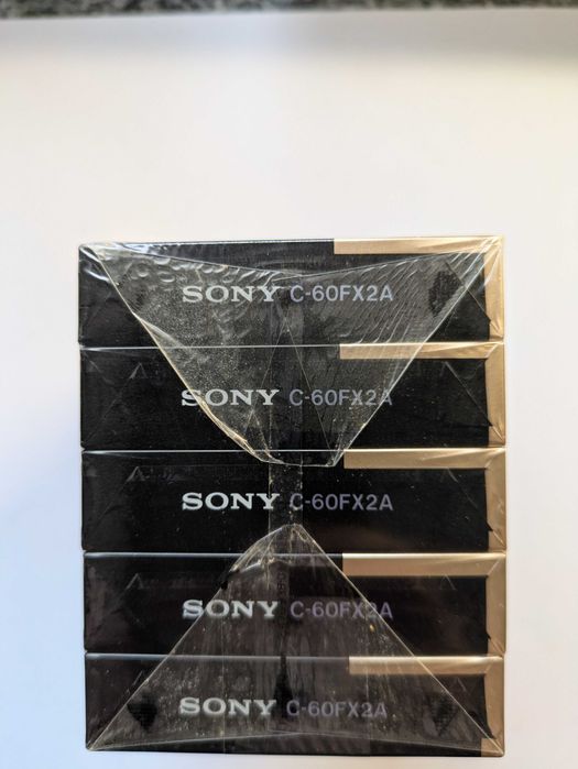 Sony FX II 60 + HF 60 – Lote de Cassetes Seladas Vintage (NOS)