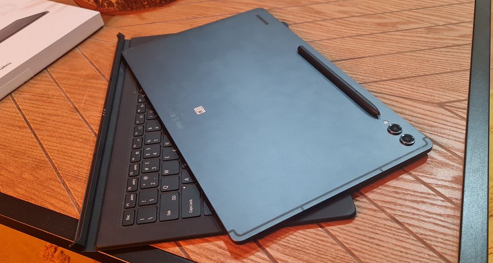 Samsung Tab S9 Ultra 512Gb + Book Cover Keyboard - COMO NOVO