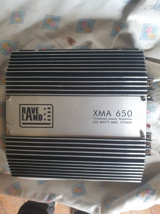 Продам підсилювач до савбуфера