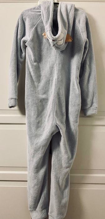 Szare kigurumi Etam
