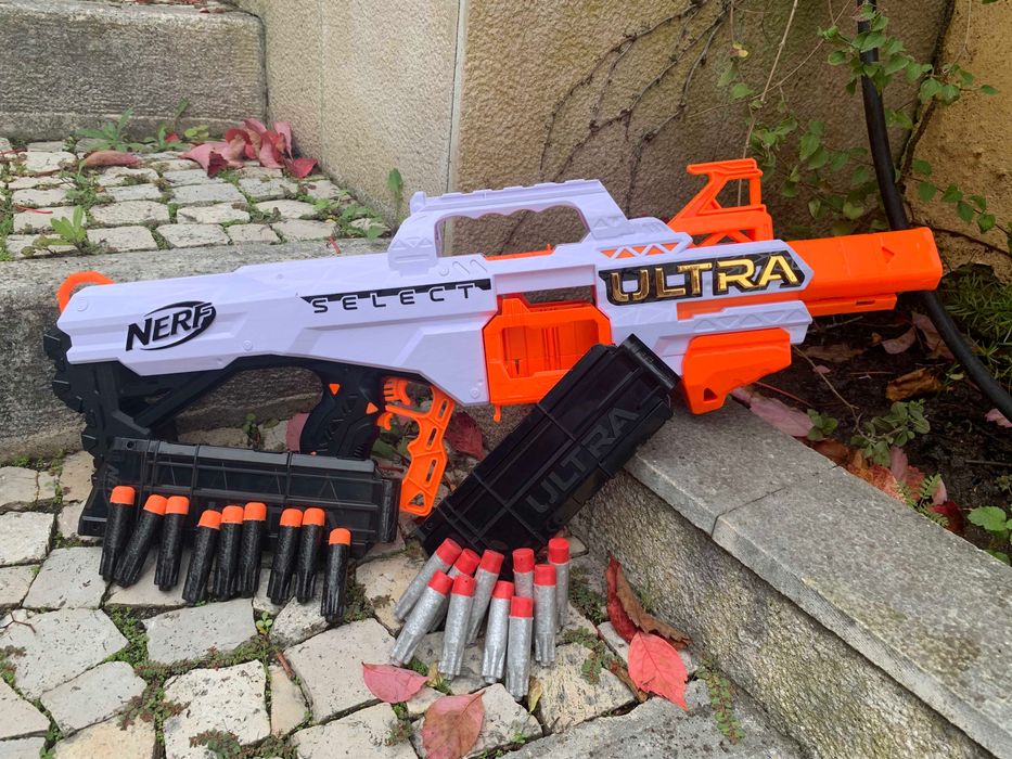 Nerf - Ultra Select (com 12 balas)