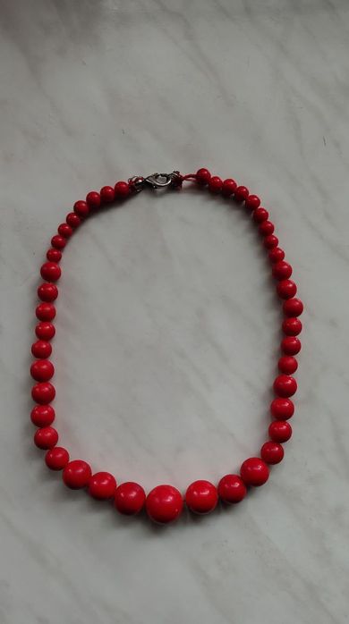 Коралловые бусы натуральные