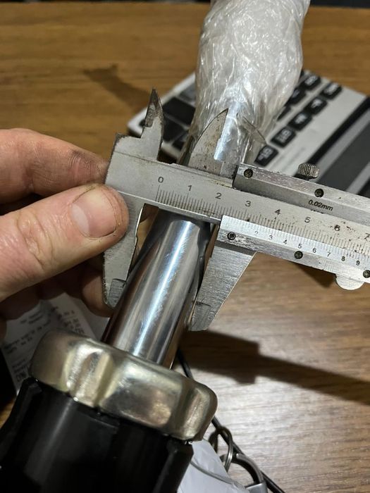 Амортизатор VAG нові 2 шт.