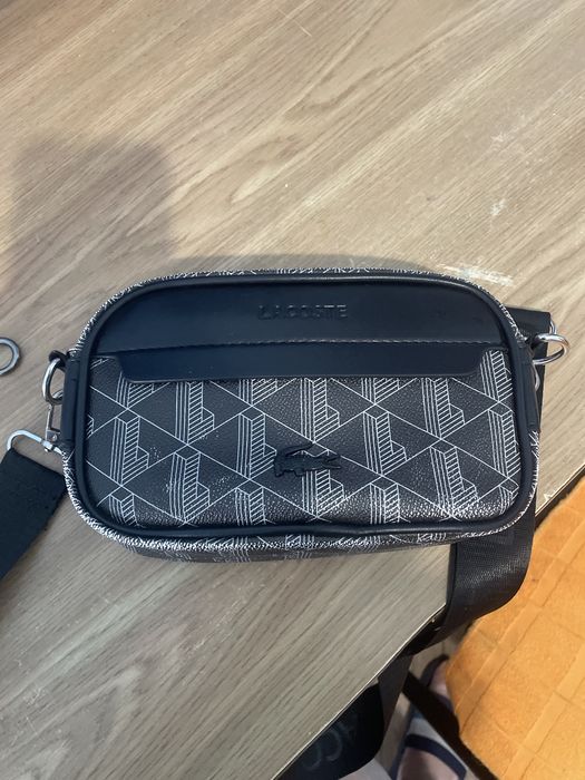 Чоловіча сумка lacoste