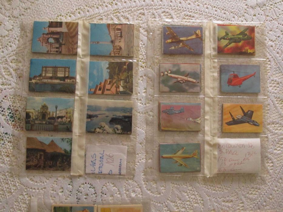 cadernetas e cromos de coleções antigas