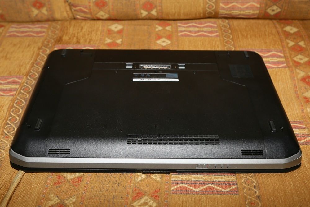 Ноутбук Dell Latitude 5530 i5 4Gb 320Gb