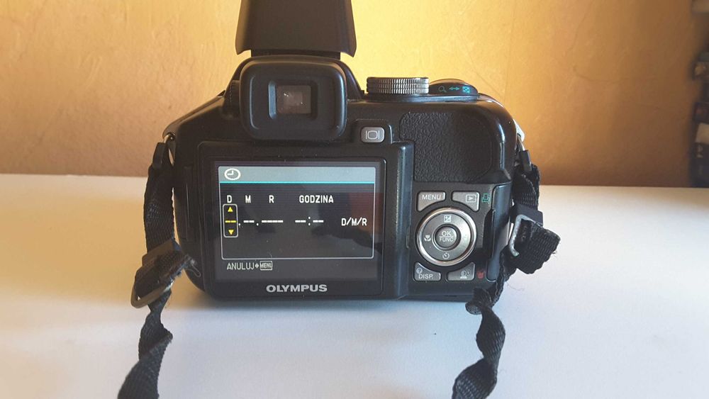 Aparat fotograficzny Olympus model SP-560UZ !!!