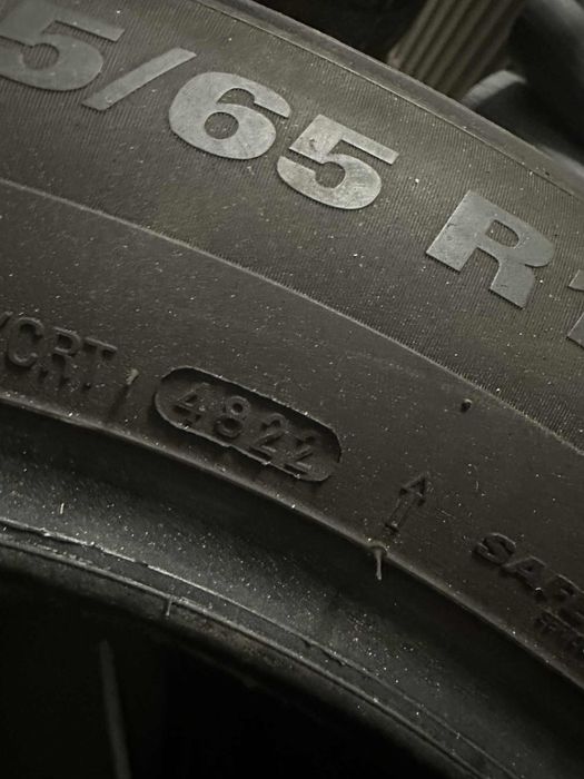 Opony Kumho 215/65 R17 103V / całoroczne