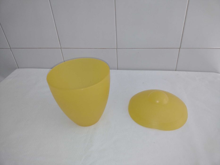 Pote Multiusos Amarelo com Tampa