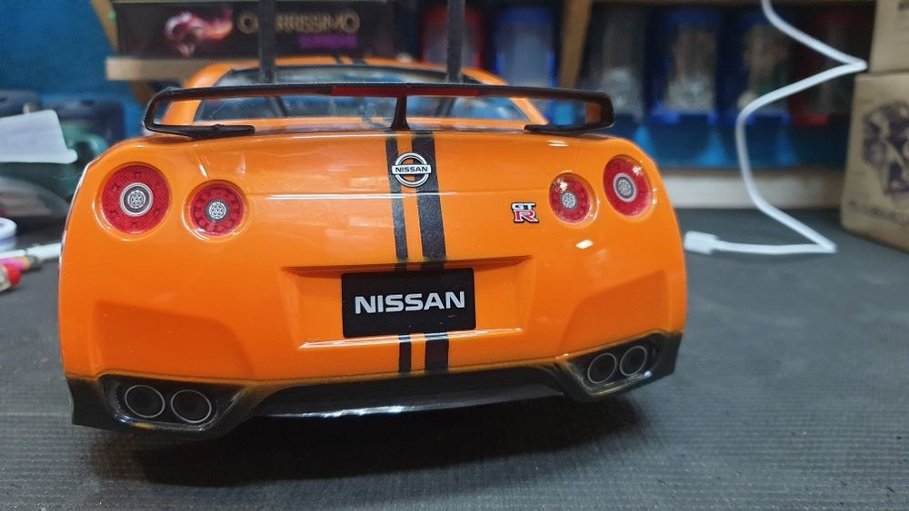 Tamiya Nissan GT-R R35 karoseria buda 1/10 led rc
