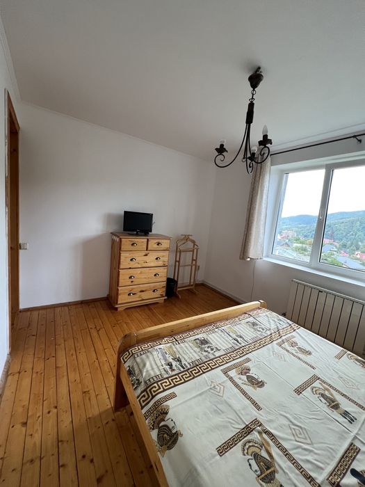 Генератор!!Оренда кімнати 900 грн в центрі яремче подобово житло житла