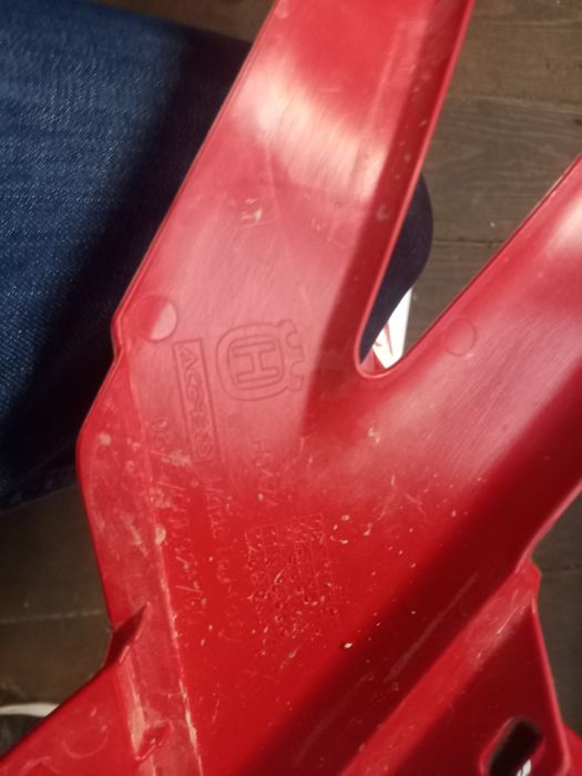 Plásticos originais Husqvarnas 2009 a 2014