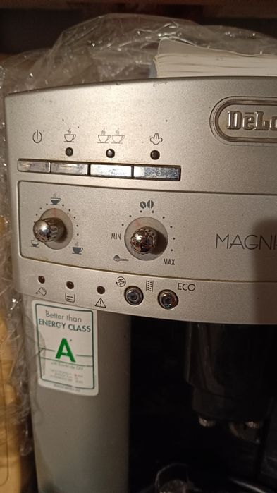 DeLonghi magnifica