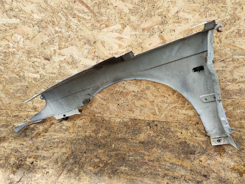 SAAB 95 9-5 Błotnik Prawy Przedni Prawy Przód