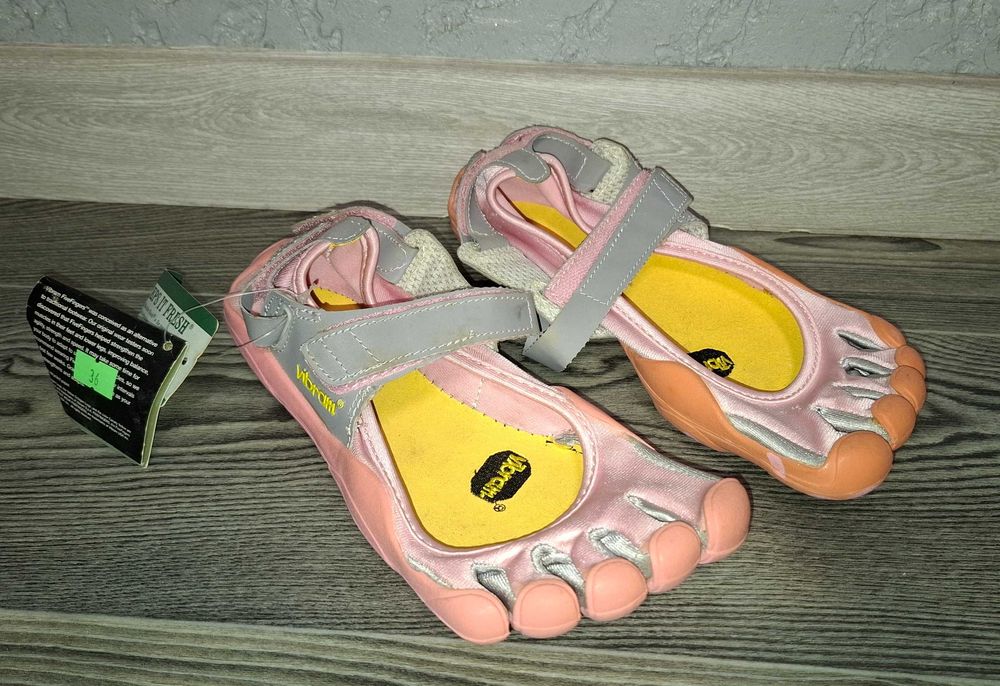 Взуття з Пальцями | Чоловіча та Жіноча Vibram FiveFingers