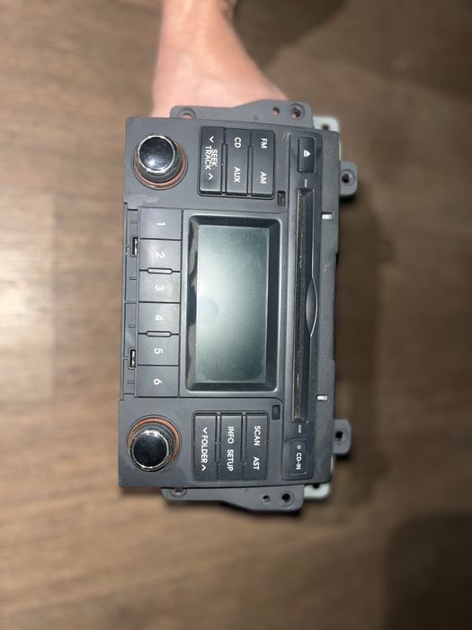 Штатна магнітола субару форестер 2013