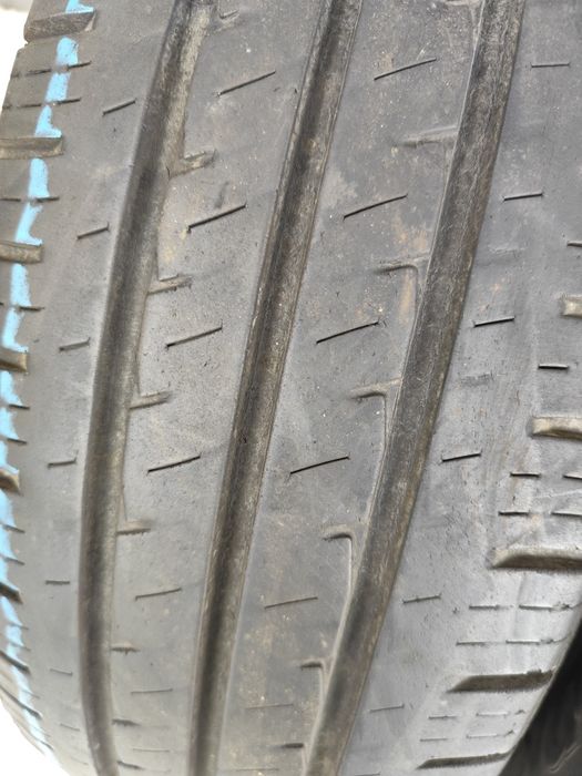 Pneus 215/70r15C Hankook Vantra 75% piso