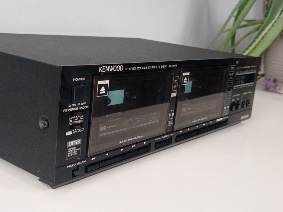Deck Kenwood KX-94 W dwukieszeniowy.