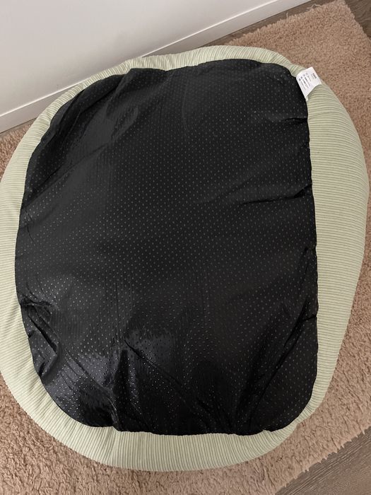 Cama almofadada para gato e cão (