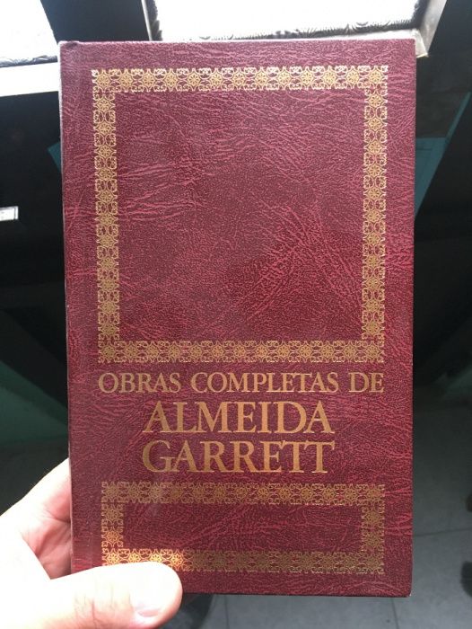 Enciclopedia de escritor Almeida Garret no
